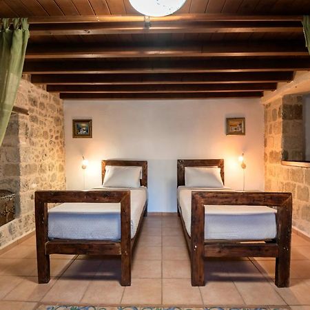Secret Garden - Old Town Apartment Rhodes City Екстериор снимка
