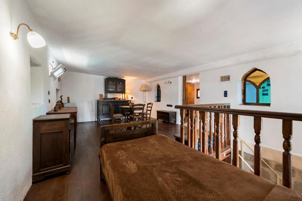 Secret Garden - Old Town Apartment Rhodes City Екстериор снимка