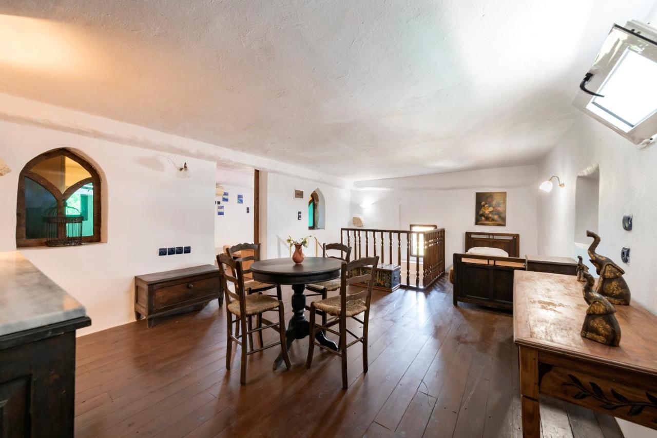 Secret Garden - Old Town Apartment Rhodes City Екстериор снимка