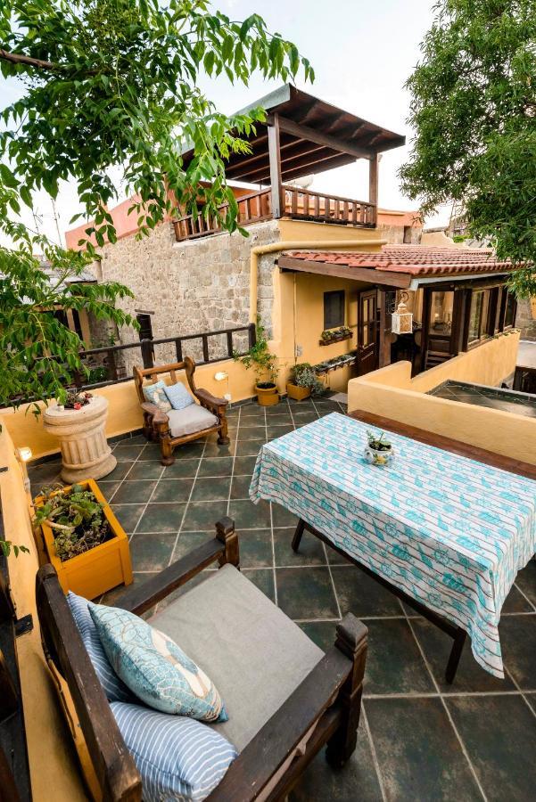 Secret Garden - Old Town Apartment Rhodes City Екстериор снимка
