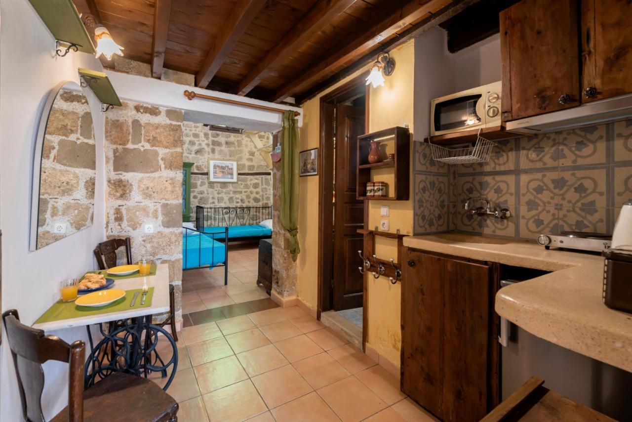Secret Garden - Old Town Apartment Rhodes City Екстериор снимка